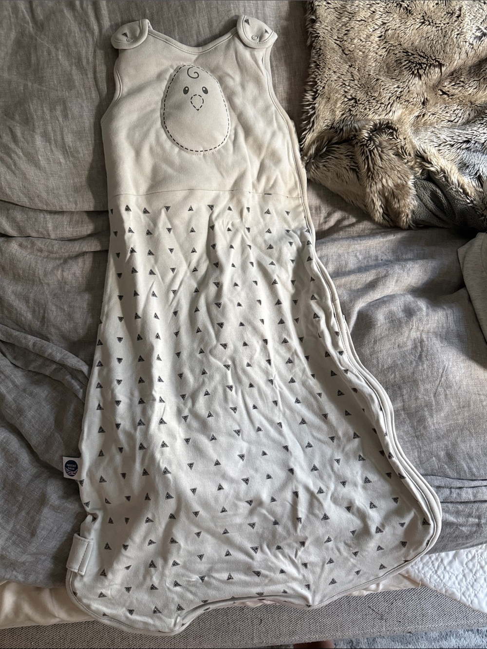 Nested Bean Cream Sleep Sack with Gray Triangle Print